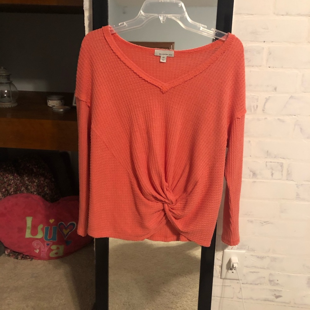 Top - Picture 3 of 5